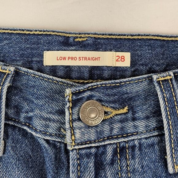 LEVI'S WOMEN'S LOW PRO JEANS REGULAR BREATHE OUT MEDIUM INDIGO SIZE W28 x L29 - Picture 6 of 12